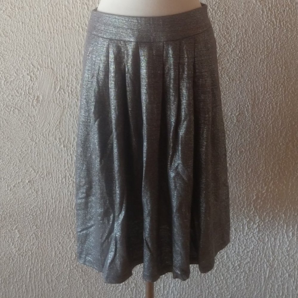 Eileen Fisher silver metallic organic linen pleated skirt with pockets